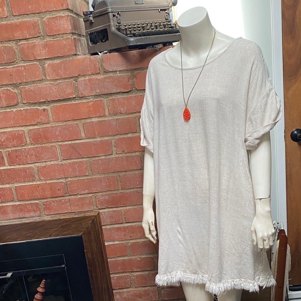 Elegant Umgee Cream Linen and Cotton Women's Tunic